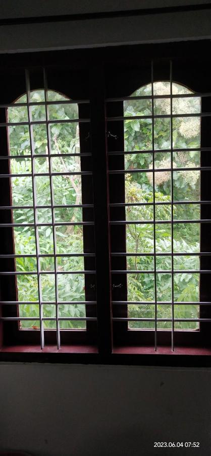Floral Homestay Thekkady Buitenkant foto